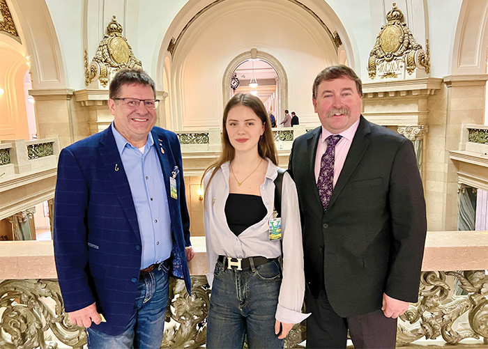 Kay, Knyhnytska, and Harrison above the rotunda in the Legislature.”></a><br />
<p class=